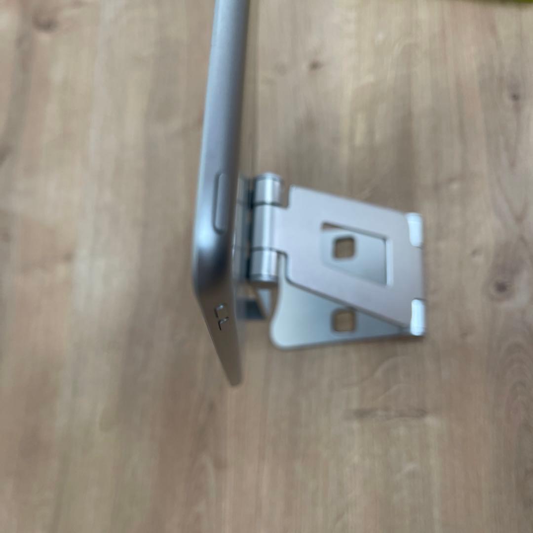 美品 iPad mini 5 (第5世代) Wi-Fiモデル 64GB アップル