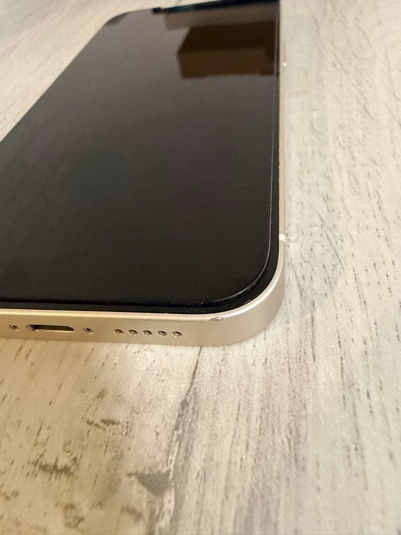 Apple iPhone 14 スターライト　 本体