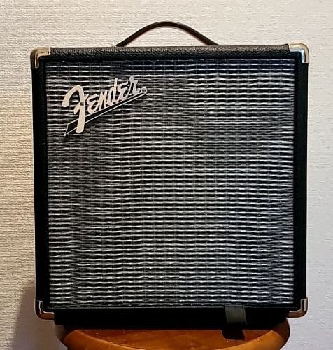 Fender ベースアンプ Rumble 15 (V3)