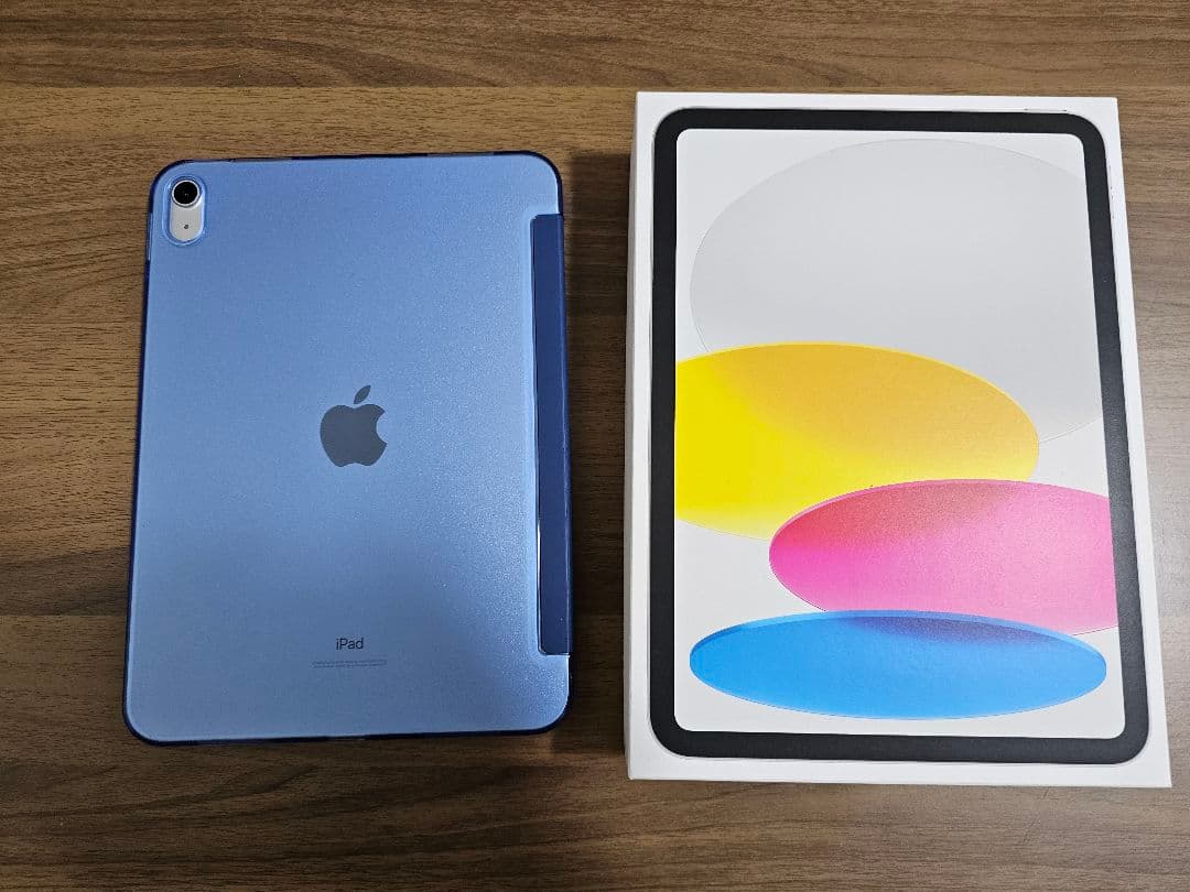 Apple iPad 第10世代 シルバー タブレット 本体 付属品付き