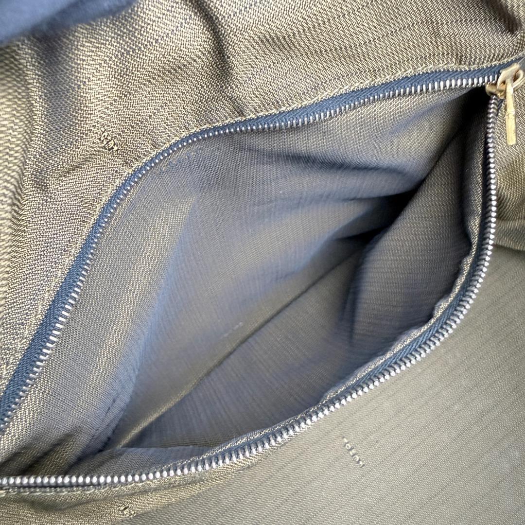 美品 FENDI フェンディ ズッカ 総柄 バニティバッグ ポーチ FF金具