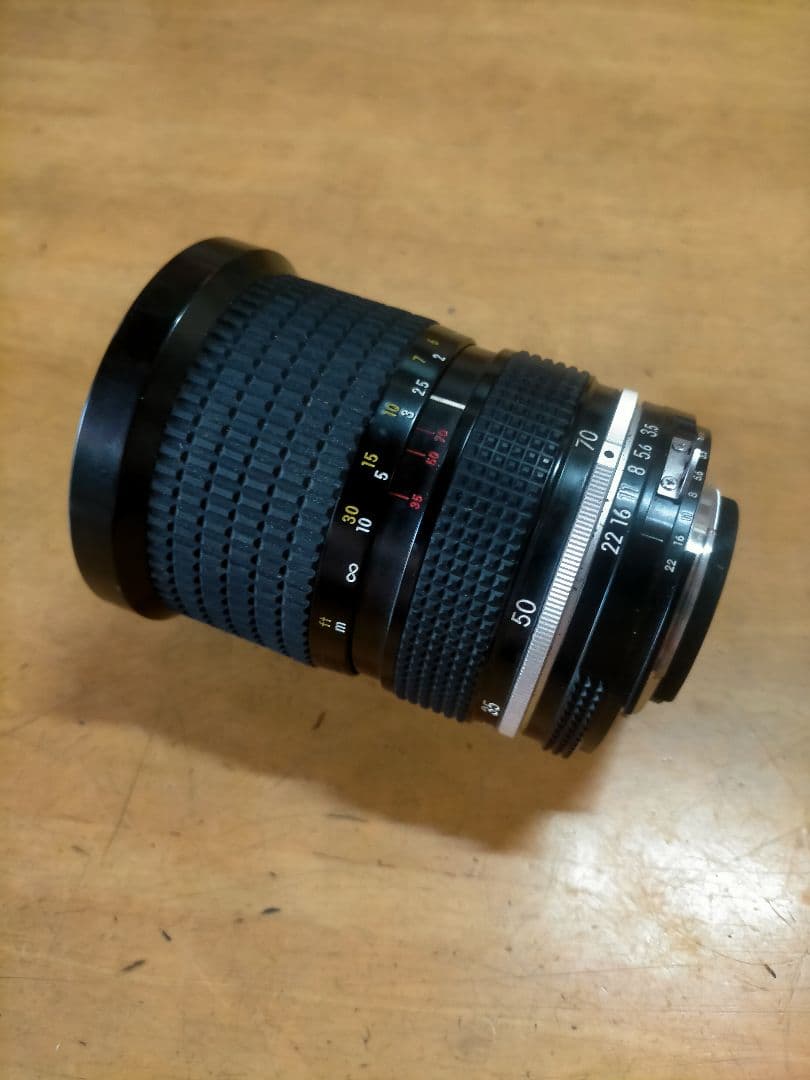 Nikon FE フィルムカメラ NIKKORレンズ30～70mm f/3.5