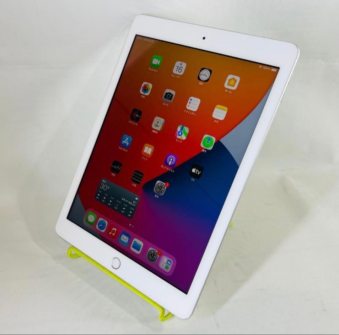 【最終値下げ】‼️iPad6 32GBバッテリー96% ガラスフィルムとペン付き‼️