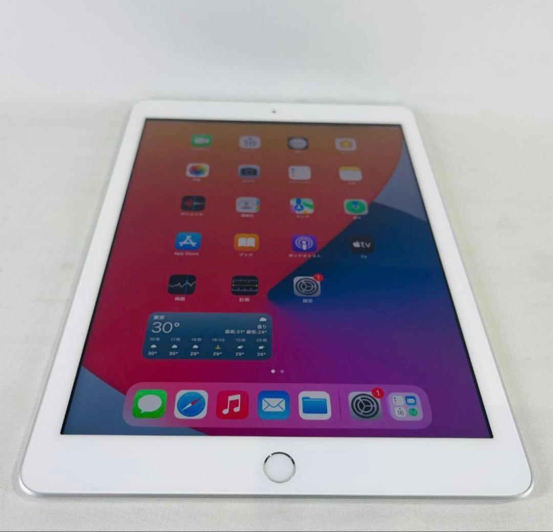【最終値下げ】‼️iPad6 32GBバッテリー96% ガラスフィルムとペン付き‼️