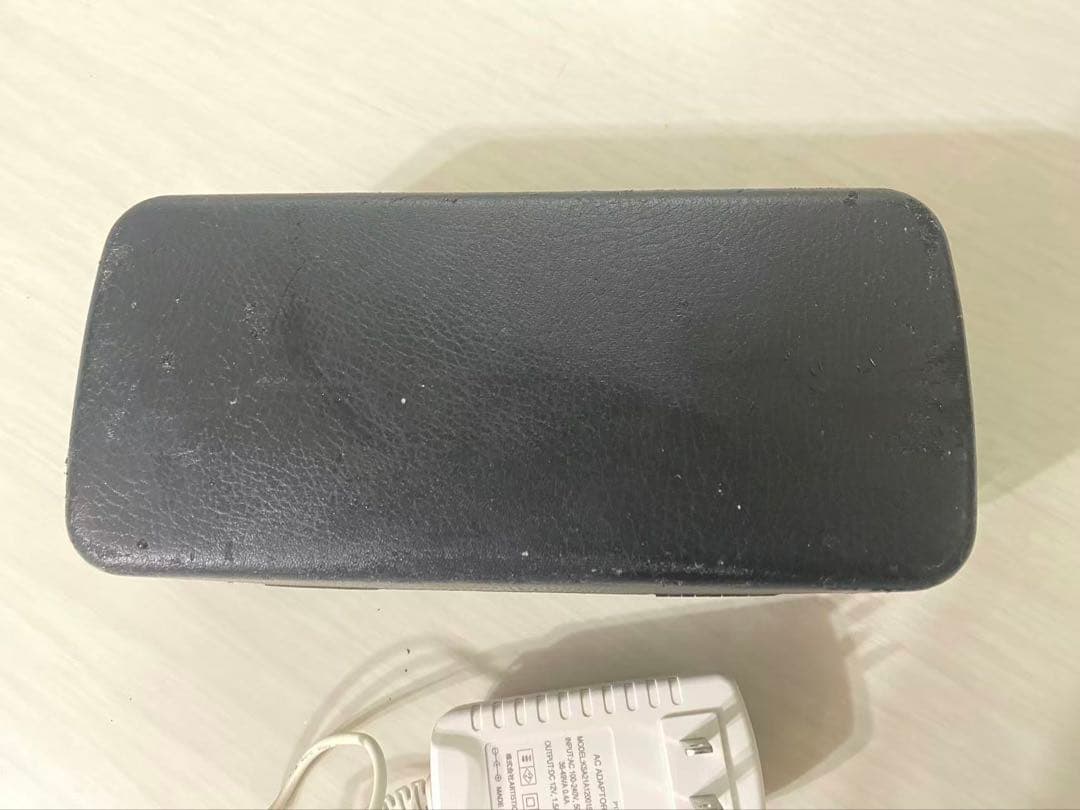 ドクターアリーヴォゴースト LED EMS 美顔器