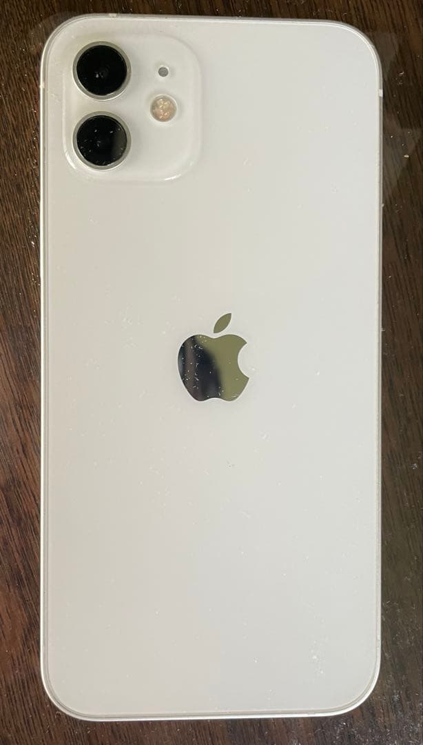 Apple iPhone 12 64GBホワイト バッテリー87%