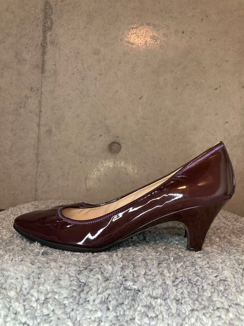 PRADA プラダ パンプス 38 ボルドー エナメル イタリア製 美脚 上品