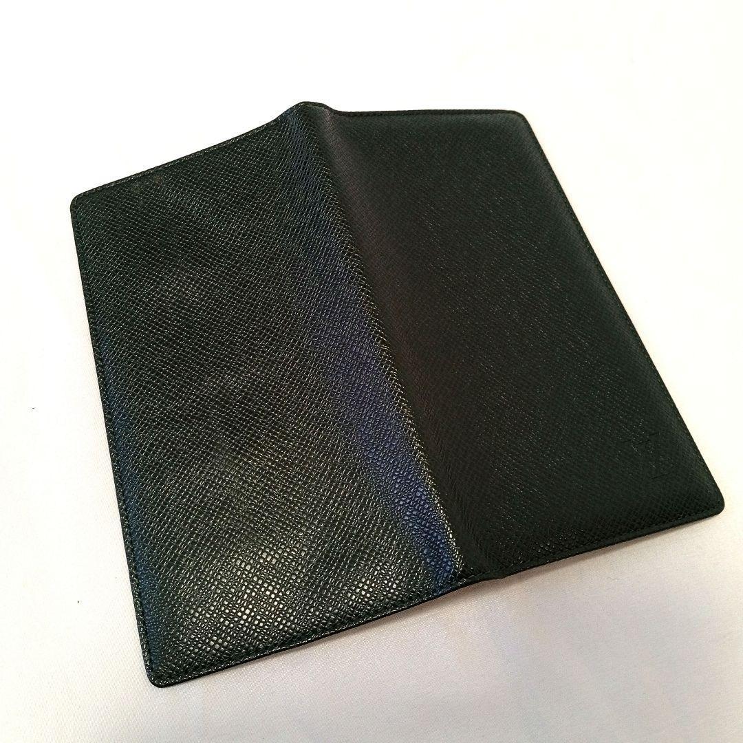 LOUISVUITTON ルイヴィトン 長財布 タイガ ポルトカルト グリーン