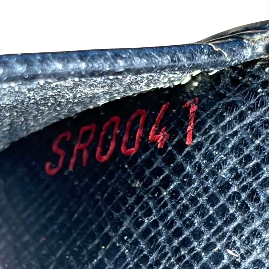 ルイヴィトン 札入れ 長財布 エピ ポルトカルト クレディ 黒色 M63212