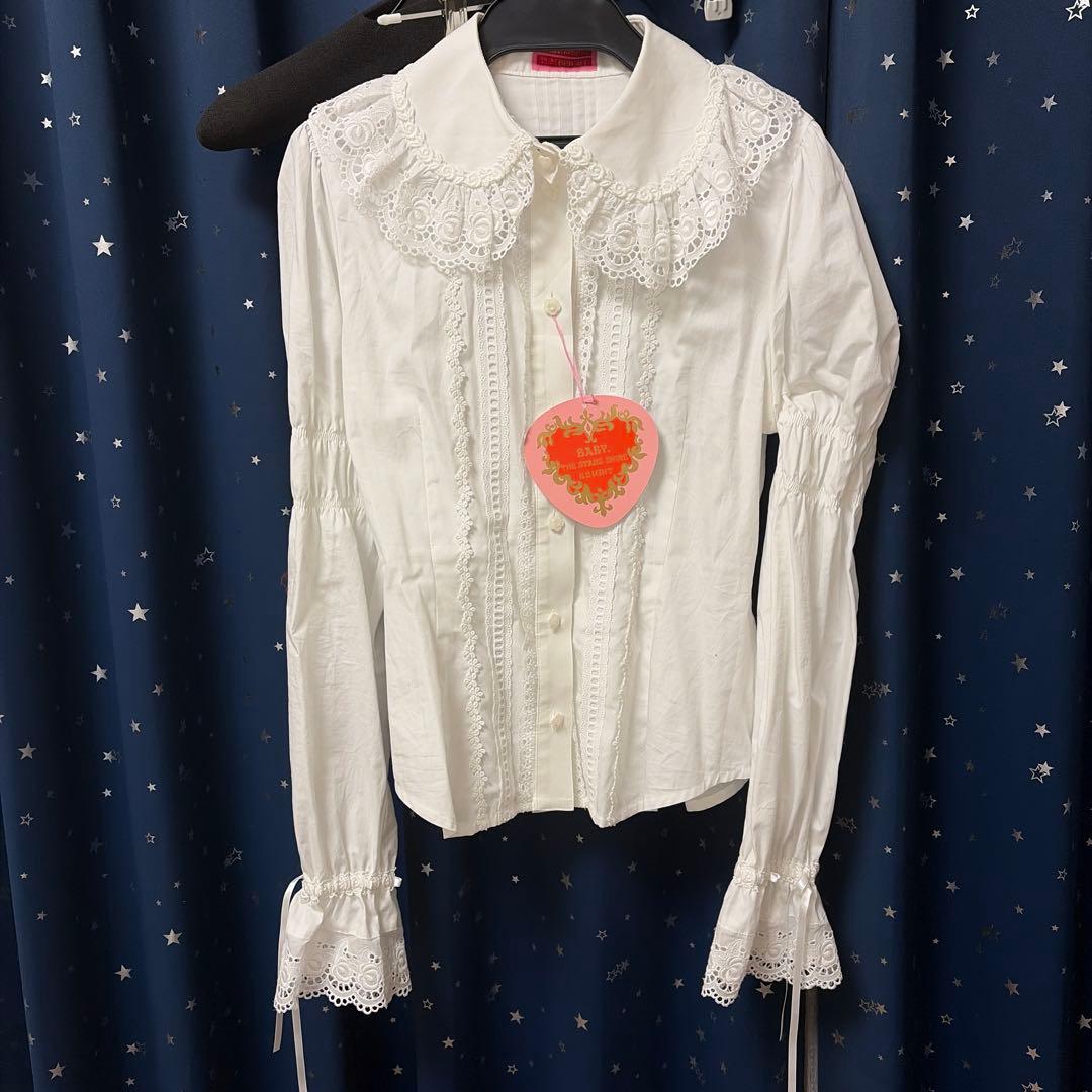 後ろピンタックブラウス　オフ白