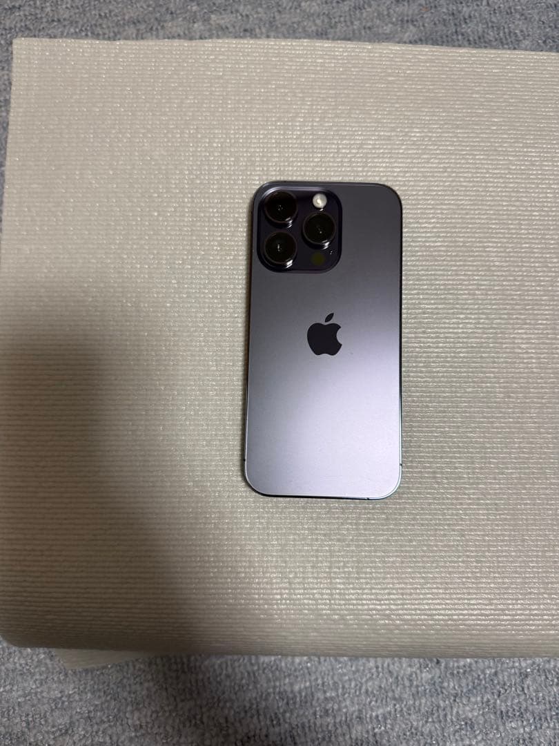 iPhone 14Pro ディープパープル