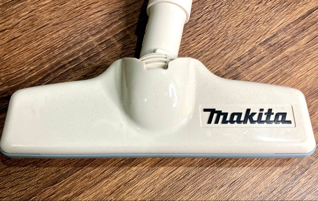 マキタ makita 充電式クリーナー CL1000W 本体