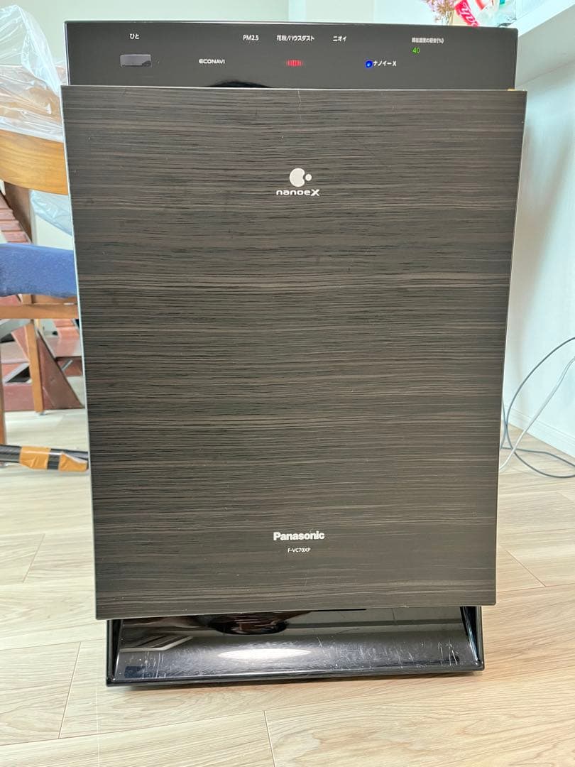 Panasonic パナソニック　加湿空気清浄機　F-VC70XPナノイー