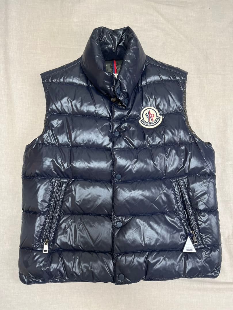 モンクレール　ダウン　ベスト　メンズ