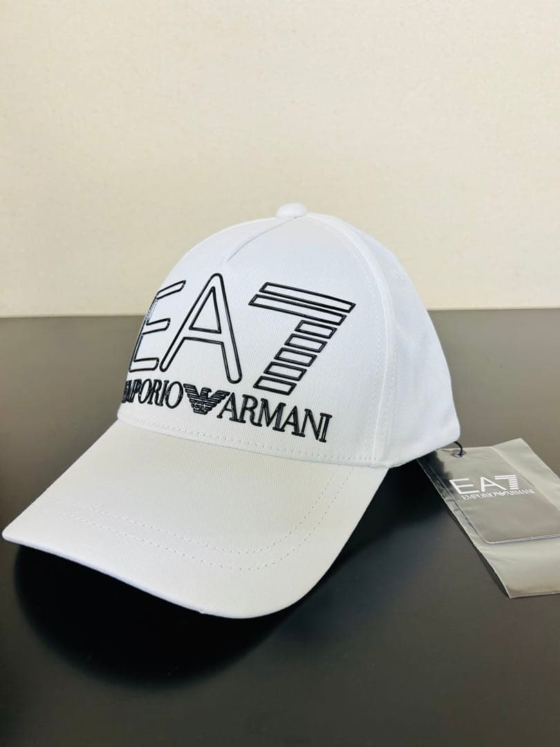EA7 イーエーセブン　キャップ　ホワイト