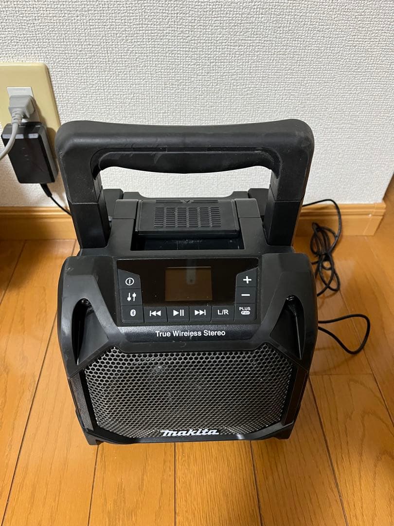 makita マキタ MR203 ワイヤレススピーカー　Bluetooth