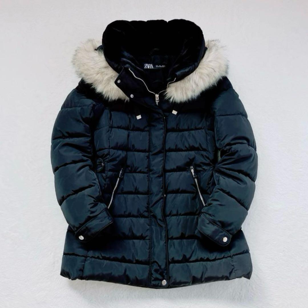 ZARA　ザラ　ファー付きフード　セミロングダウンジャケット　ブラック　黒