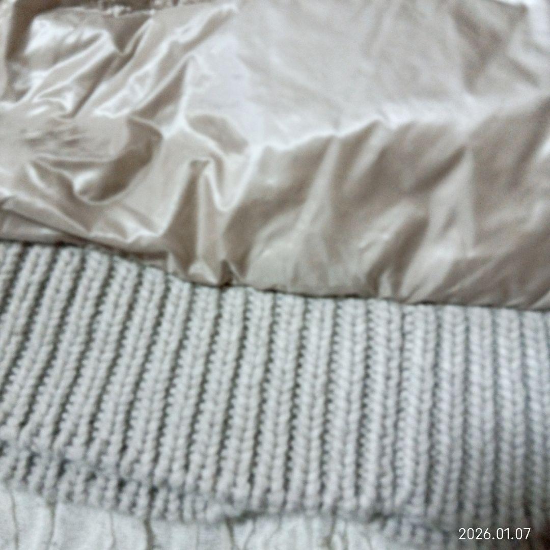 雑誌掲載　鈴木保奈美さん着用　美品　ヘルノ　異素材　ダウン　ニット　コート