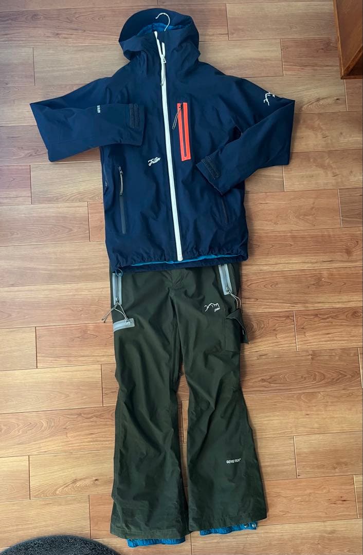 TRITON THE BASIC ジャケット、パンツ　トライトン　セットアップ