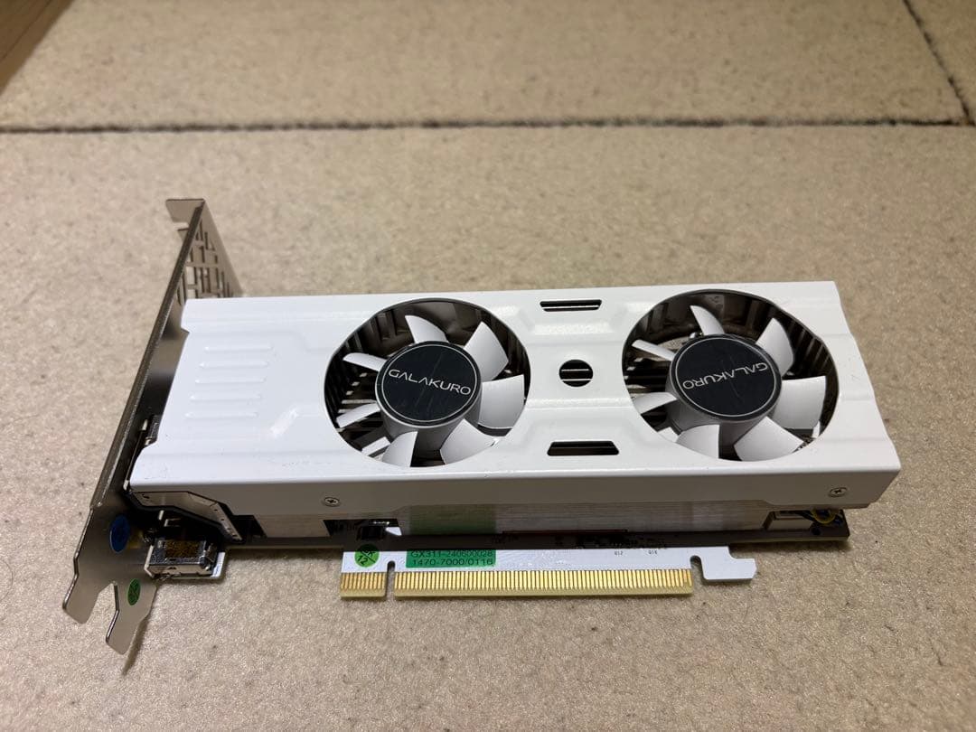 玄人志向 GeForce RTX3050 6GB LP ホワイト