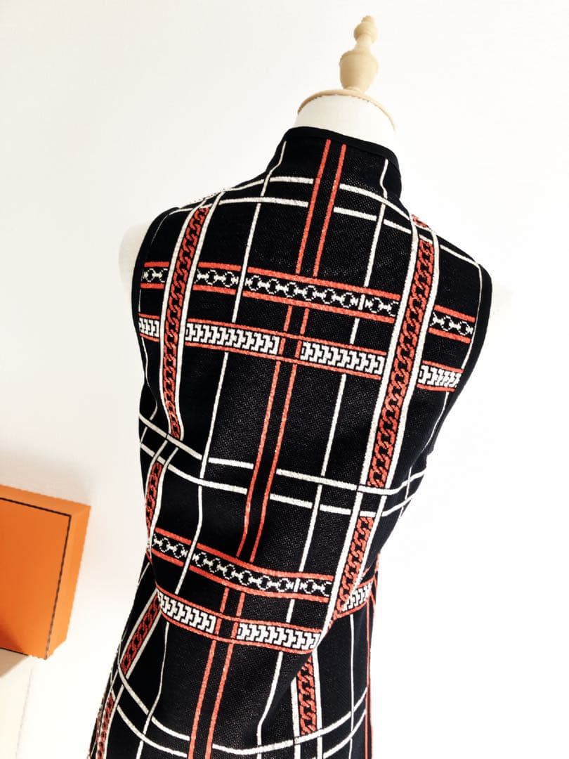 新品 HERMES タータンチェック柄 ジップアップ　ジレ　アウター　ワンピース