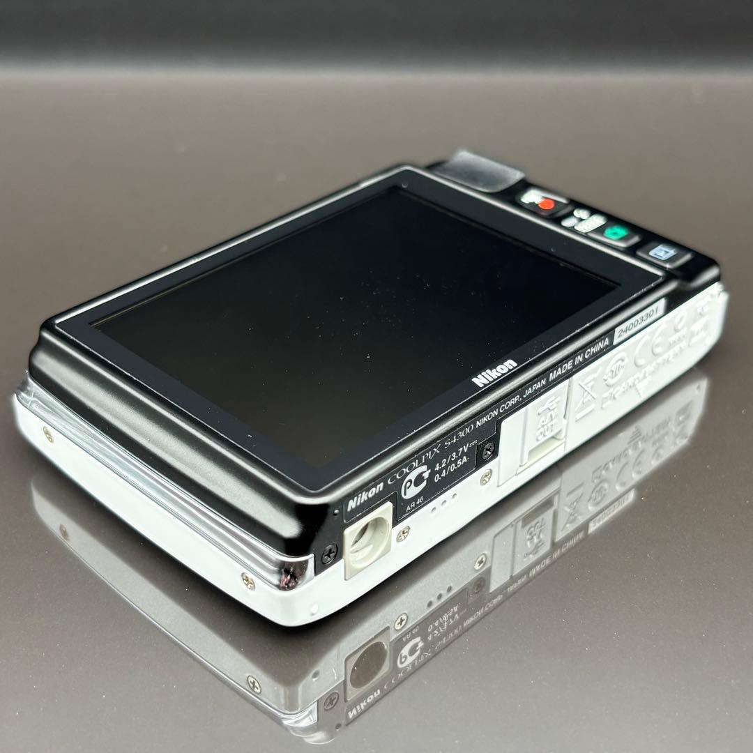 美品 Nikon COOLPIX S4300