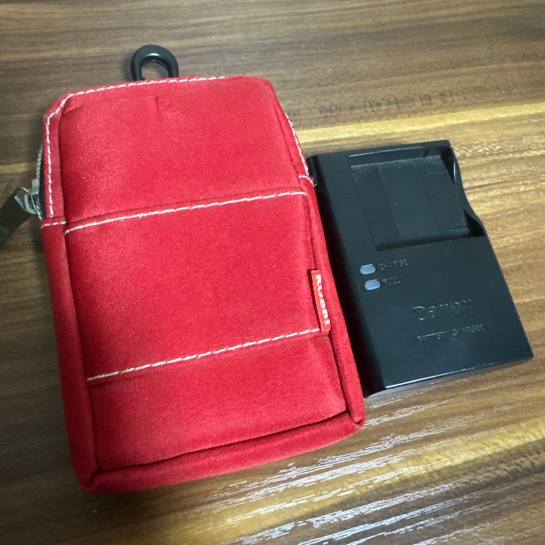 【極美品】Canon キャノン IXY180 イクシー レッド デジカメ 赤