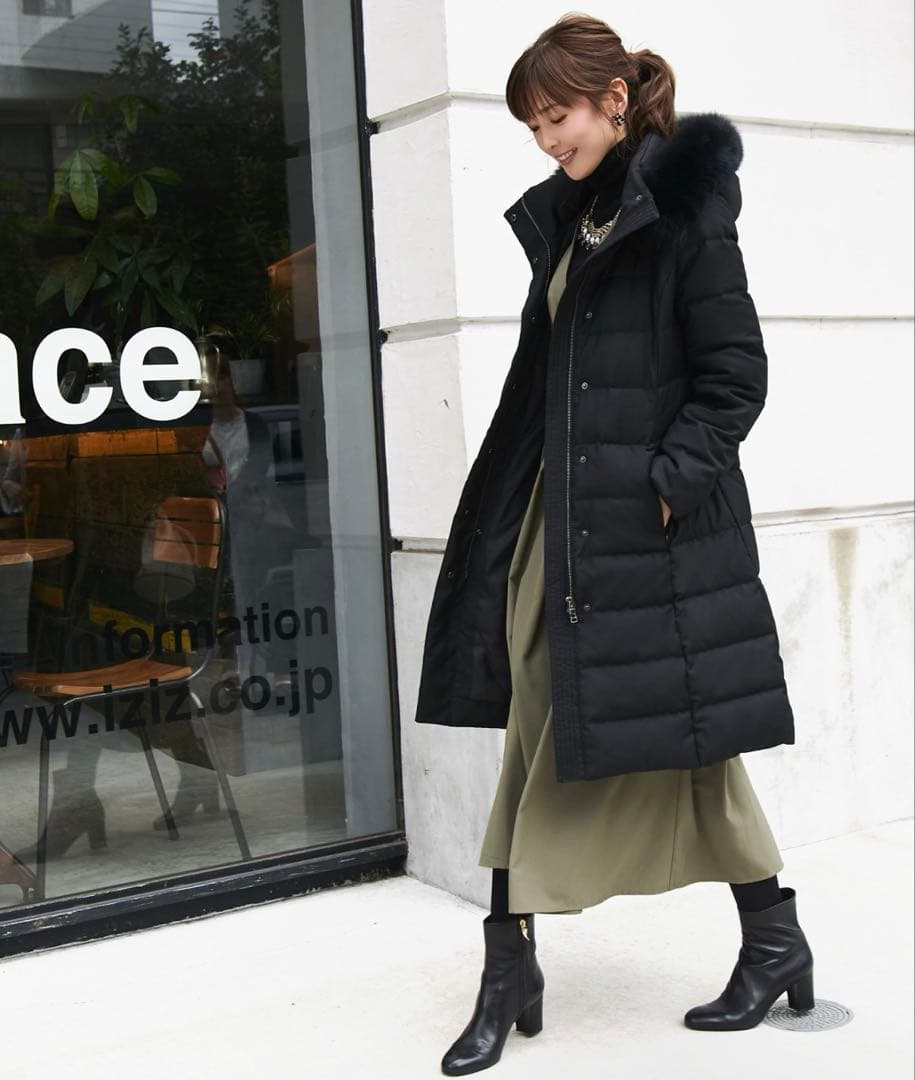 極美品 ルイルエブティック ベルト付きフォックスファーダウンコート 黒 LL