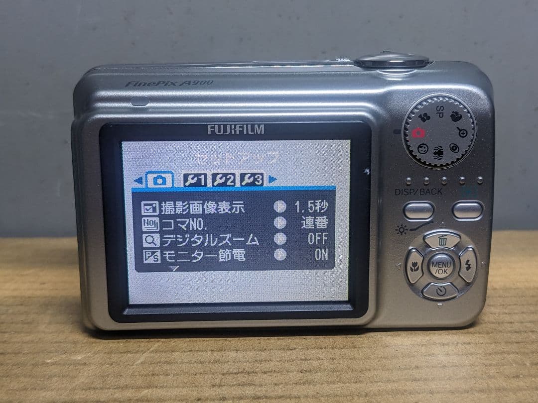 FUJIFILM FinePix A900 デジカメ 単三電池　動作品