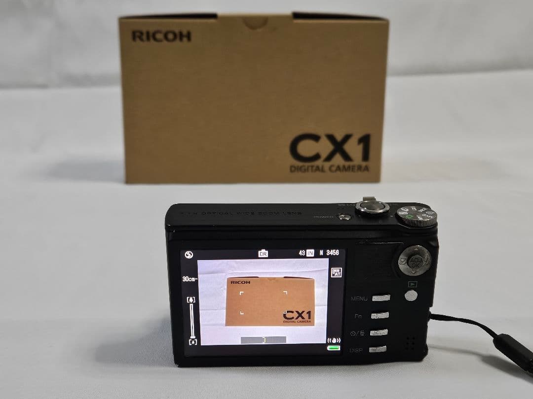 3連休限定価格【箱・純正ケース・予備バッテリー付】RICOH リコー CX1