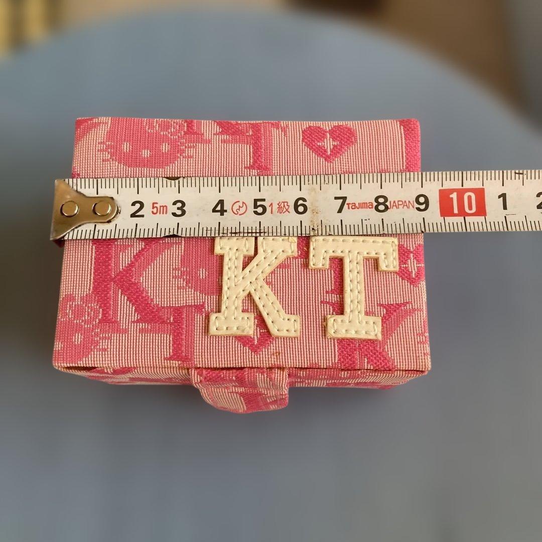 キティーちゃんアクセサリーケース