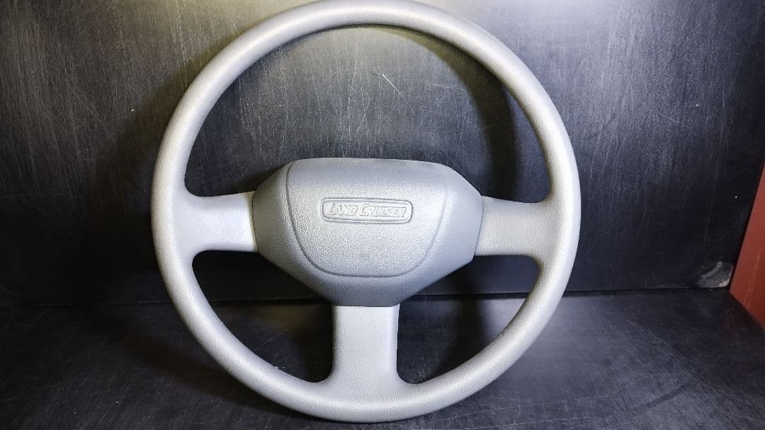 ランドクルーザー70 純正ステアリング