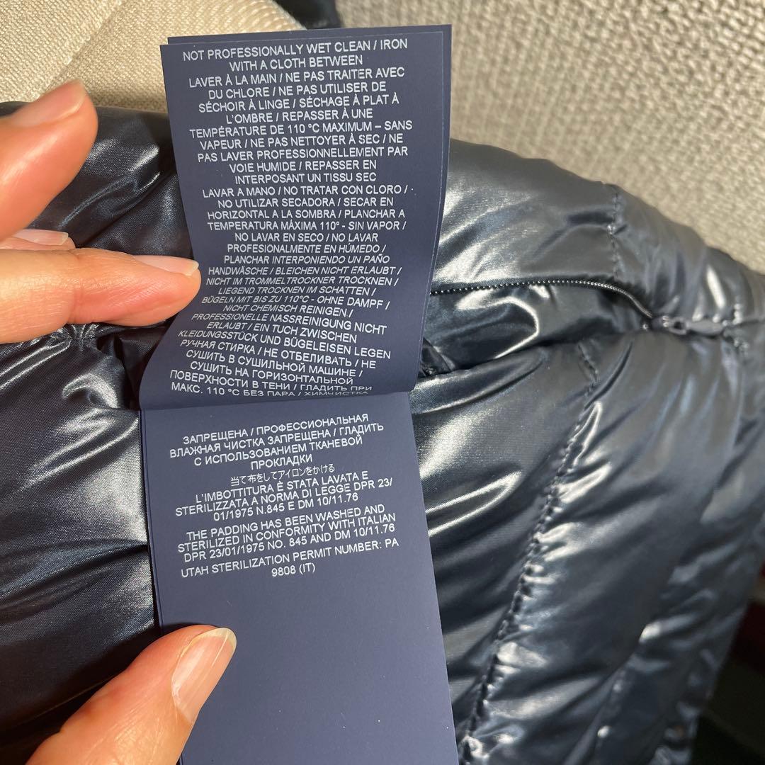 超美品　サイズ50 Herno ネイビー　ダウンコート