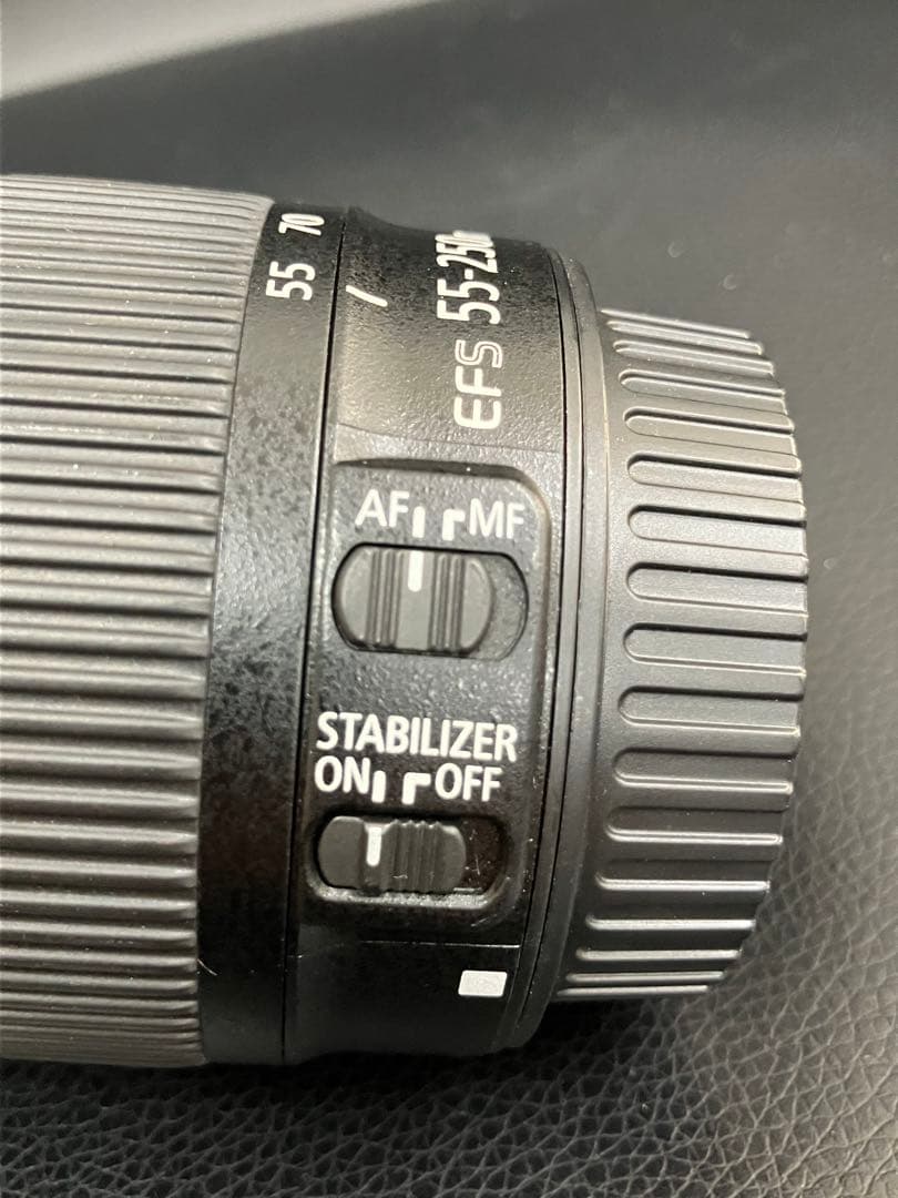 サト 様CANON EOS Kiss X10 レンズキット　一眼レフカメラ