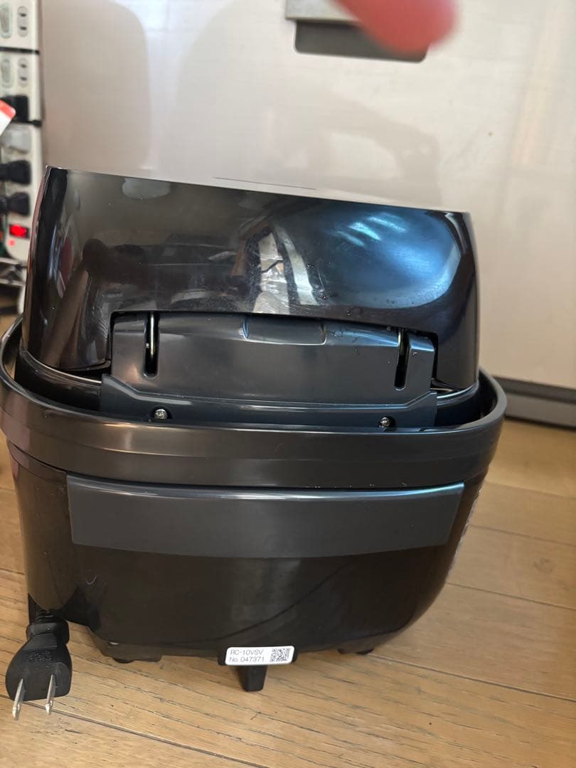 TOSHIBA真空圧力IHジャーRC-10VSV -2023年製動作保証付き