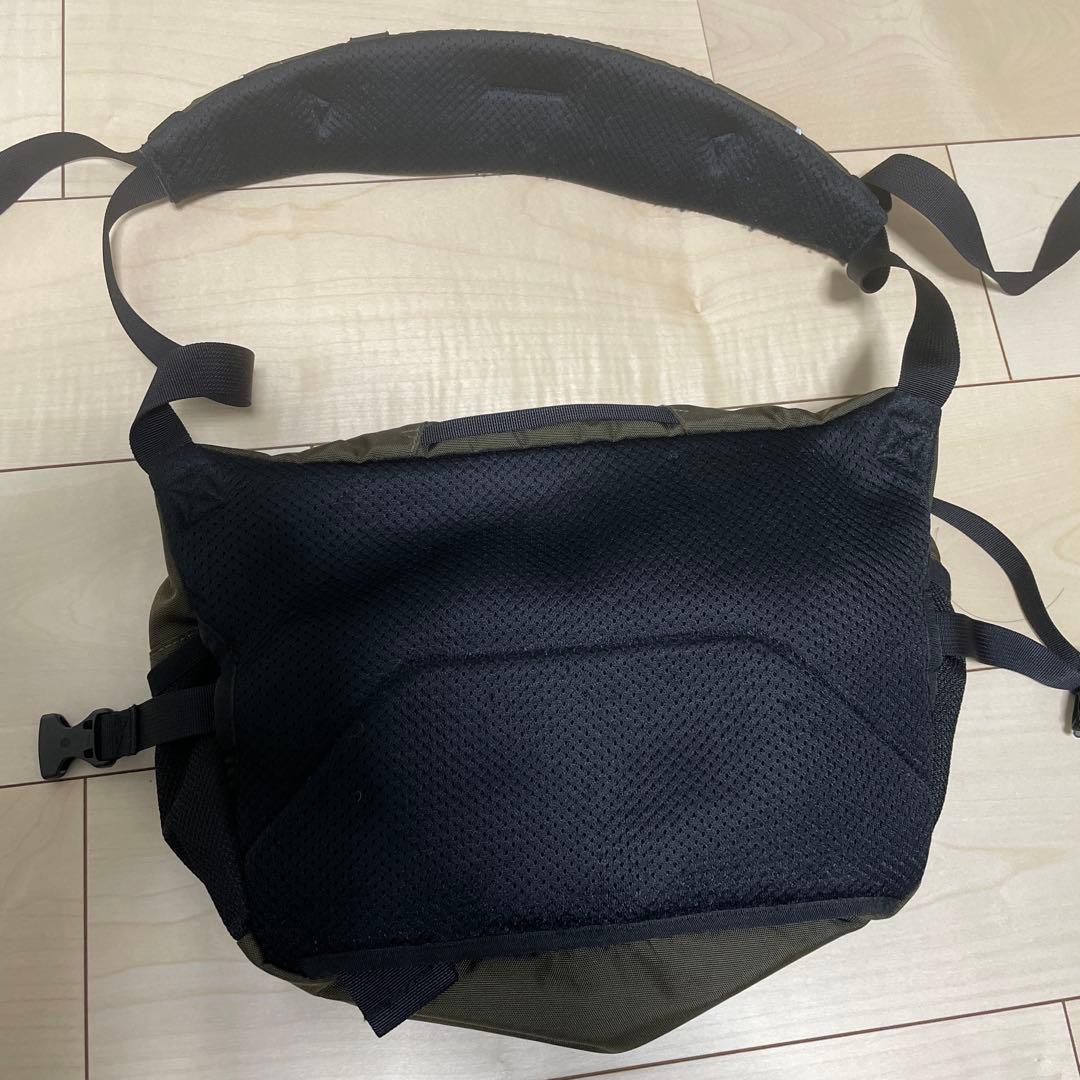 ノースフェイス　ベイビースリングバッグ