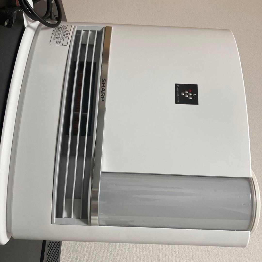電気ヒーター Sharp Humidifier/Heater w/Plasmacluster