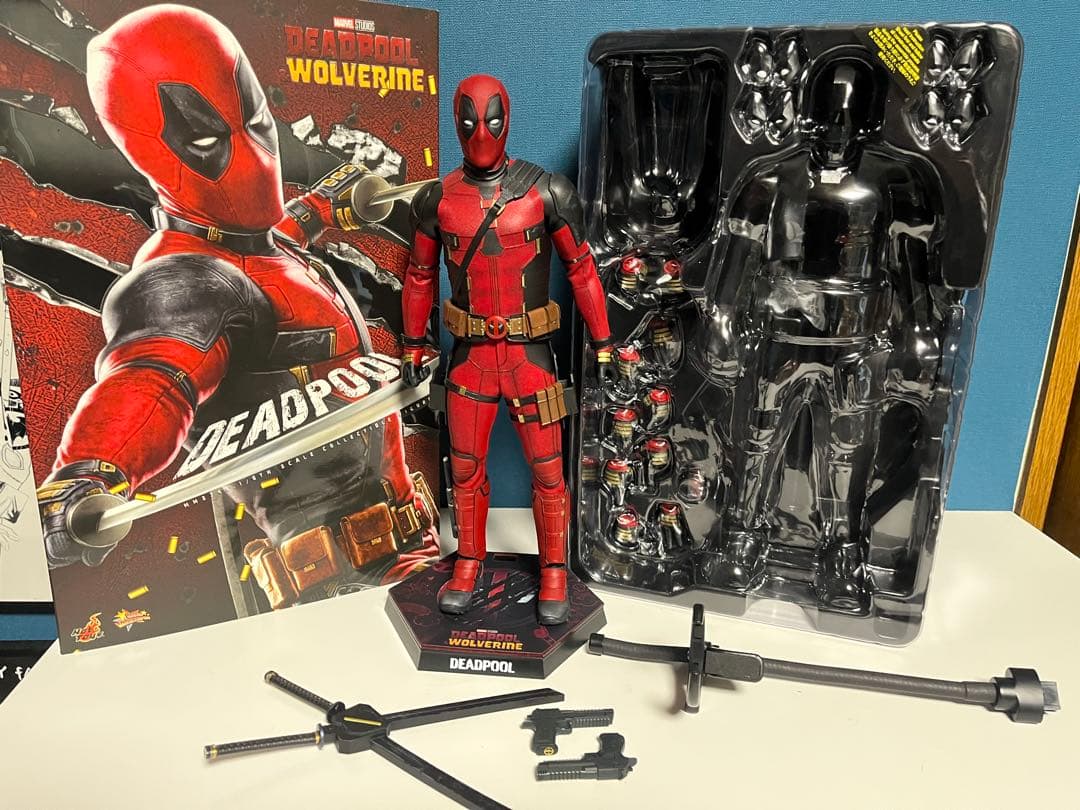 ホットトイズ デッドプール (おまけスパイダーマン付き)
