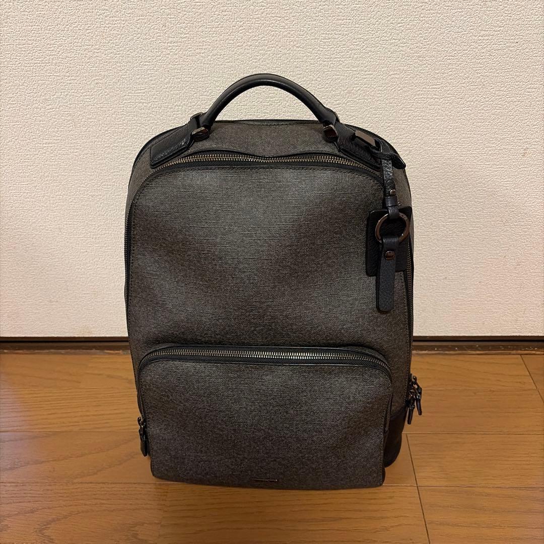 TUMI STANTON ゲイル