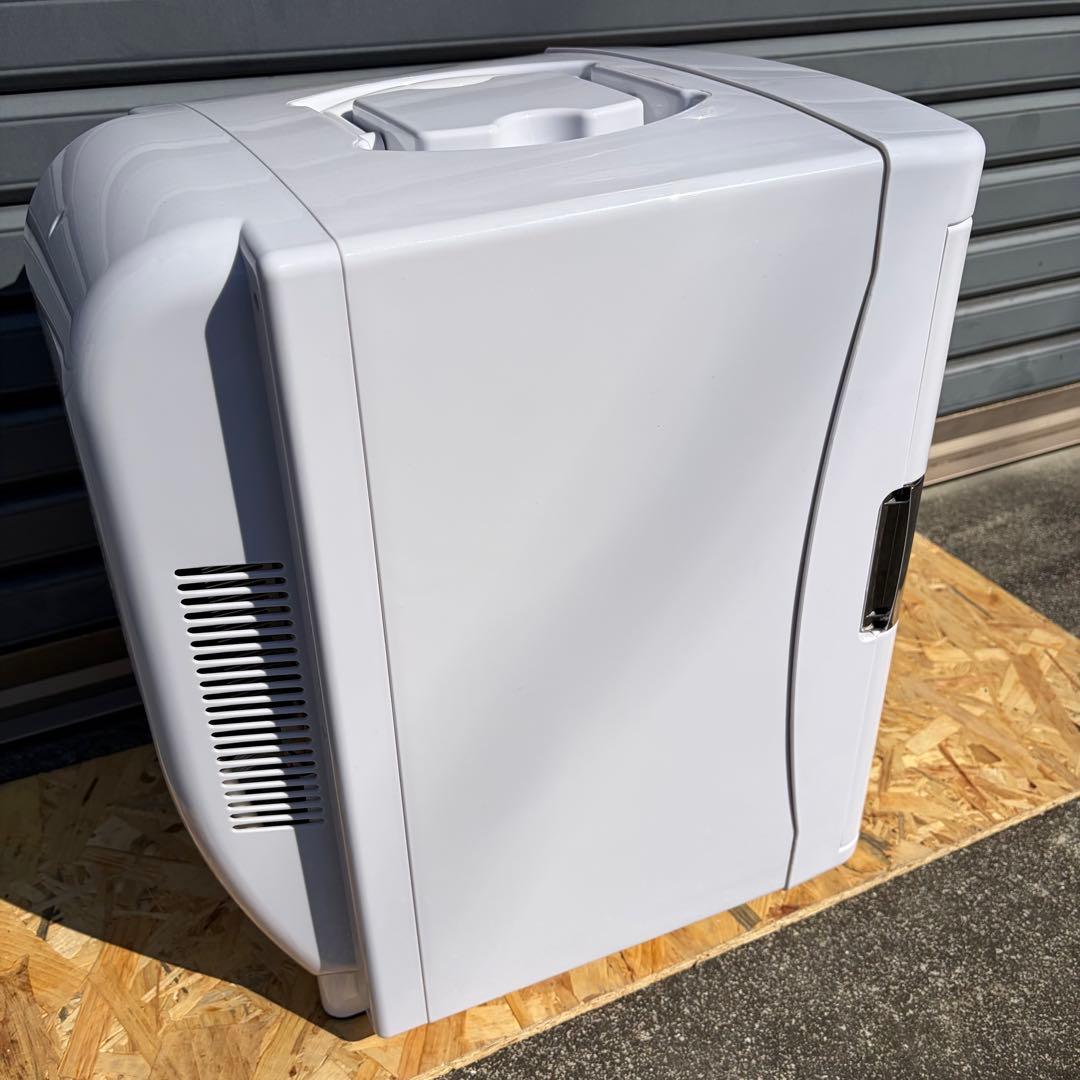 VERSOS 25L冷温庫 ホワイト VS-404WH